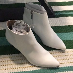 White booties size 7 A New Day